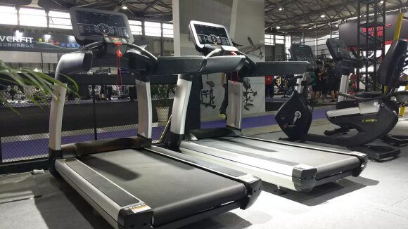 Беговая дорожка Insight Fitness TT-X10 Беговая дорожка Insight Fitness TT-X10