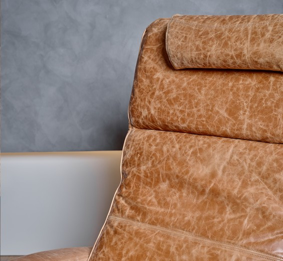 Массажное кресло Ogawa Cosmic Odyssey light brown Массажное кресло Ogawa Cosmic Odyssey light brown